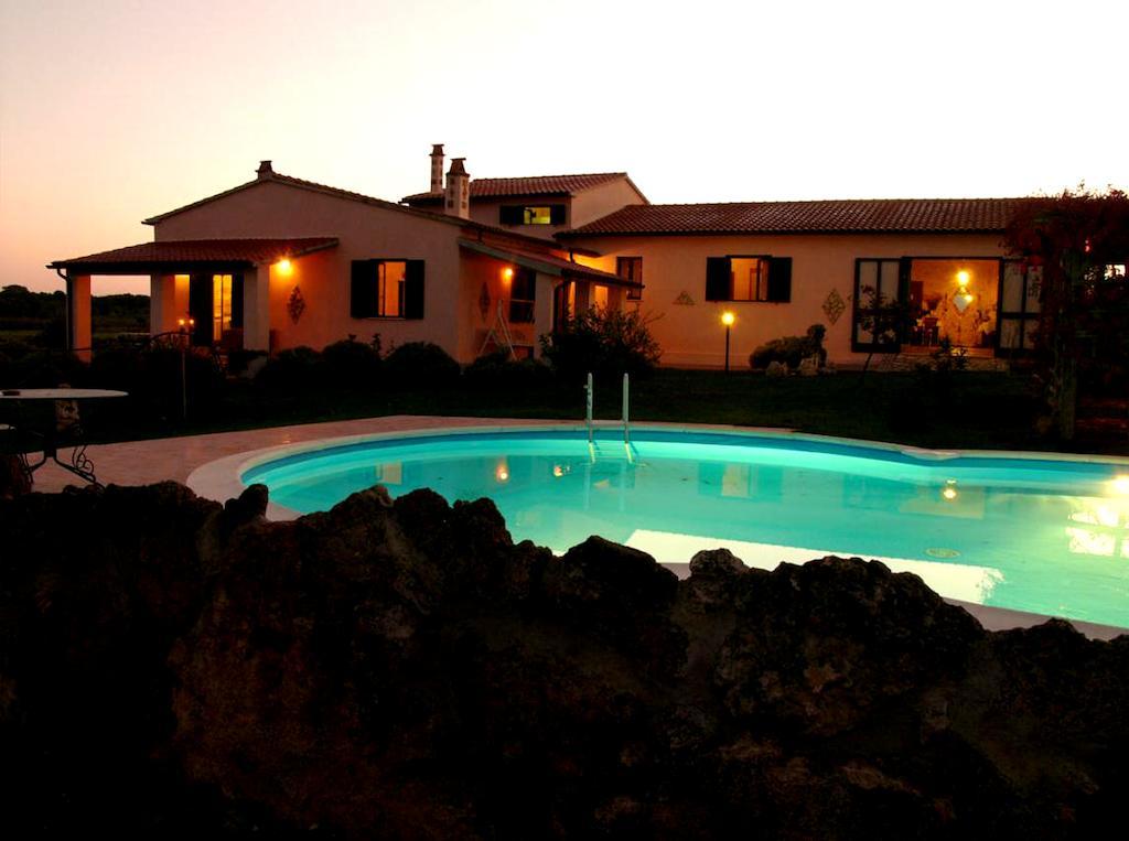 Agriturismo Il Grillo Parlante 皮蒂利亚诺 外观 照片